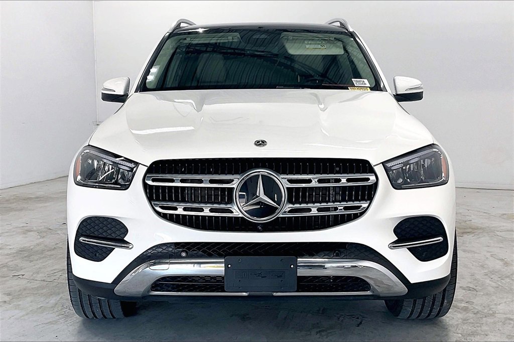 Used 2024 Mercedes-Benz GLE 450 4MATIC image 3