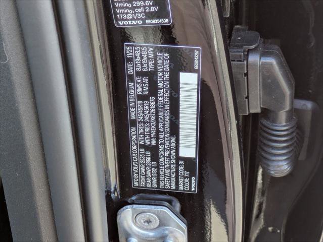 New 2026 Volvo EX30 Plus w/ Protection Package Premier image 15