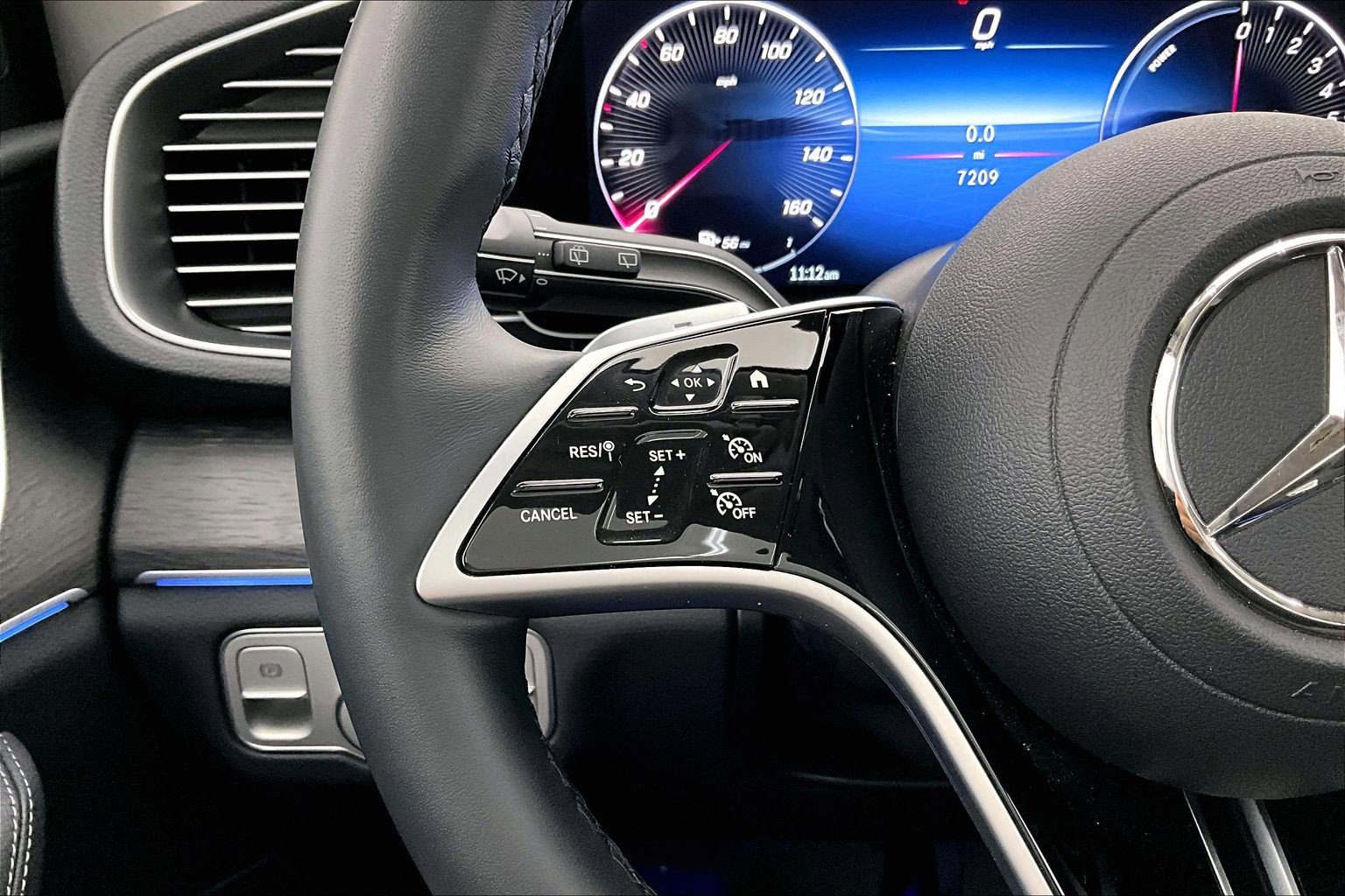 Certified 2025 Mercedes-Benz GLE 450e 4MATIC image 20
