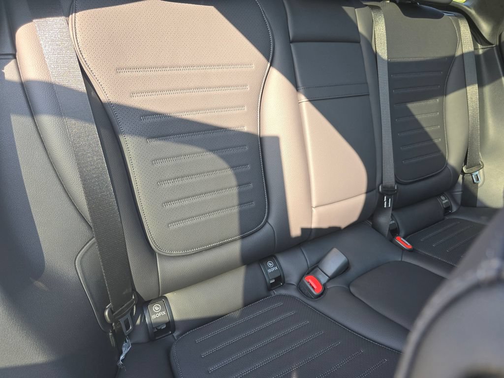 New 2027 Mercedes-Benz GLC 300 4MATIC image 20