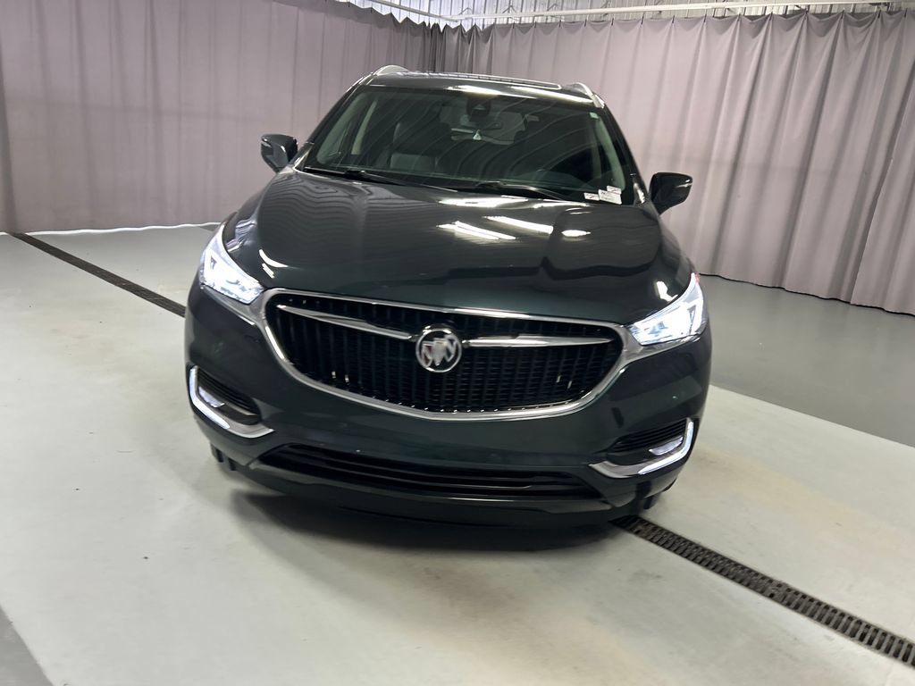 Used 2021 Buick Enclave Premium w/ Sun and Sites Package AWD/4WD image 2