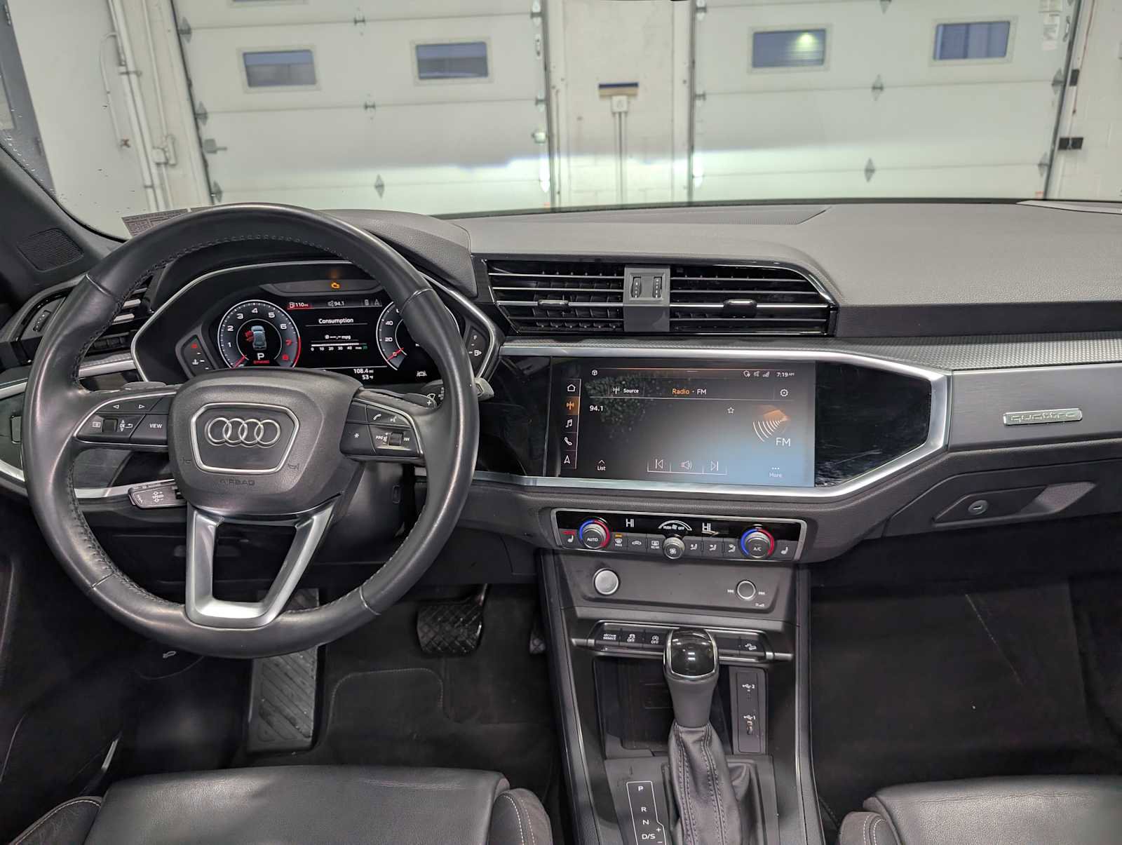 Used 2020 Audi Q3 2.0T Premium Plus image 16