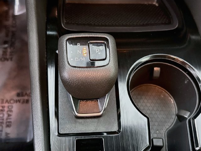 Used 2023 Nissan Rogue S FWD image 19