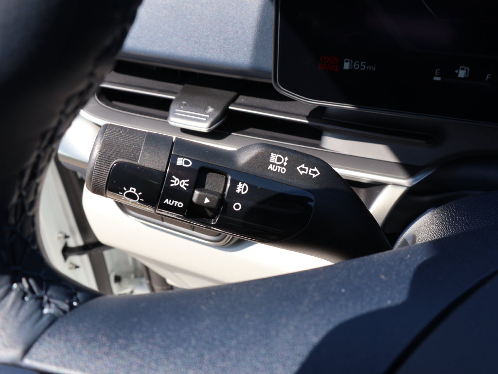 New 2027 Kia Carnival SX w/ Dark Edition Package FWD image 37