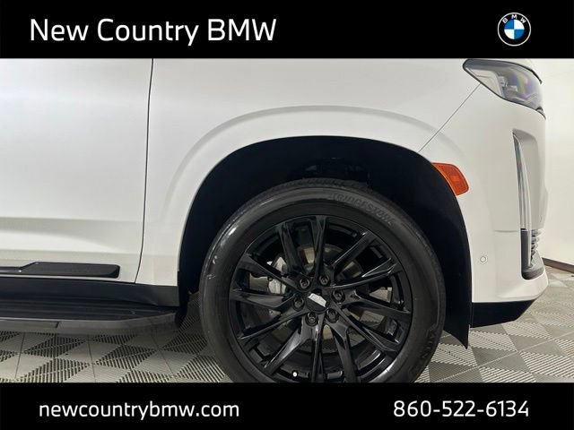 Used 2024 Cadillac Escalade ESV Sport Platinum w/ LPO, ONYX Package AWD/4WD image 7