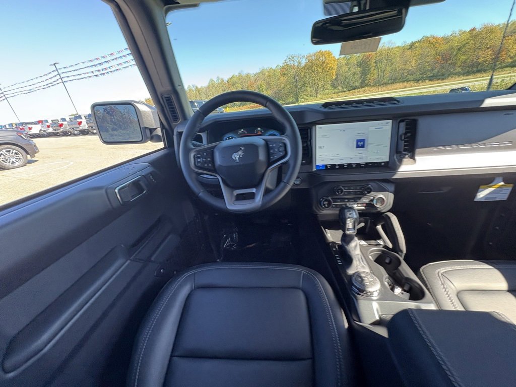 New 2025 Ford Bronco Badlands image 28