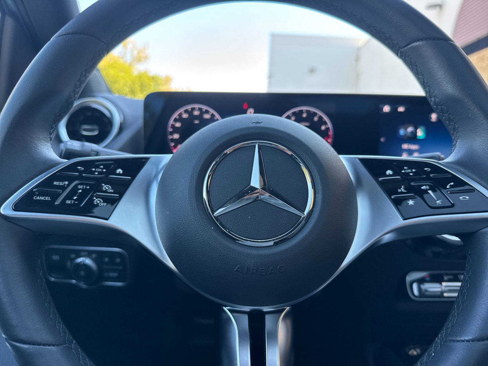 Used 2026 Mercedes-Benz GLA 250 image 23
