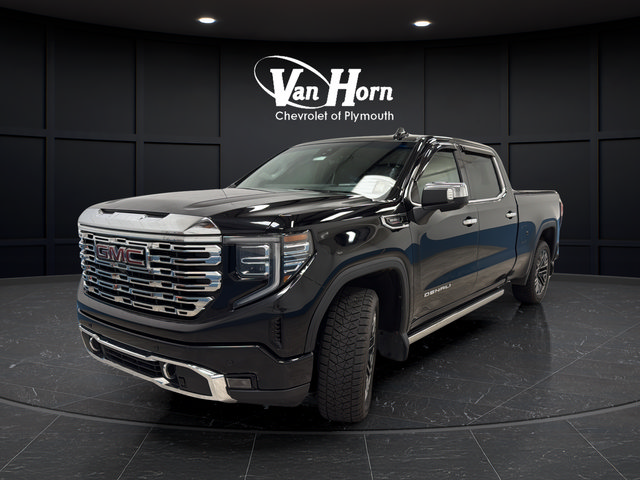 Used 2024 GMC Sierra 1500 Denali w/ Technology Package AWD/4WD image 3