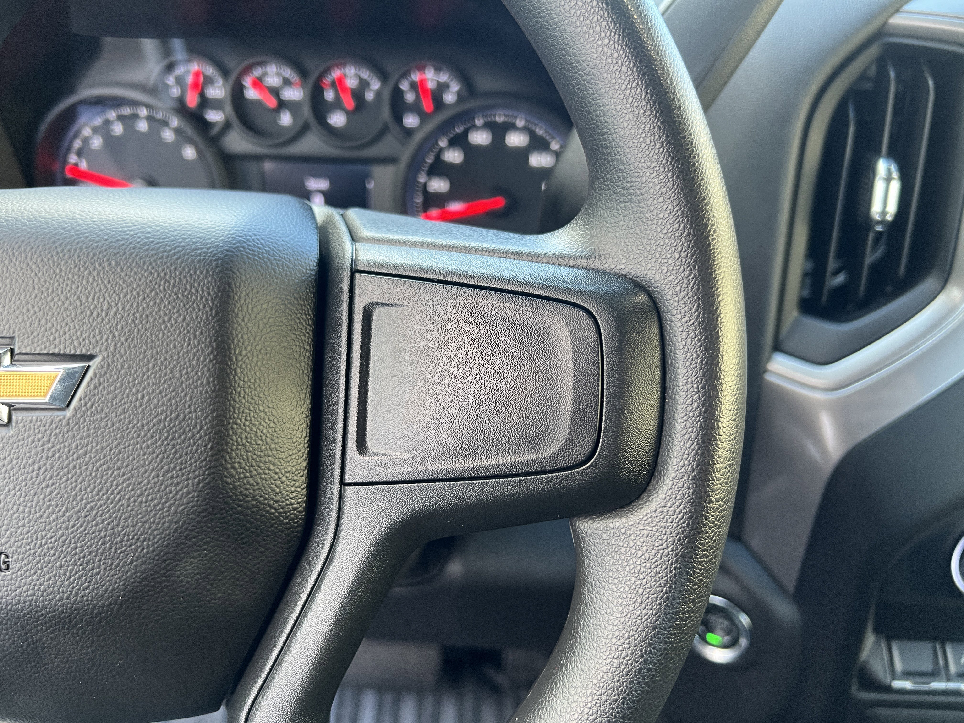 Used 2025 Chevrolet Silverado 1500 W/T RWD image 20