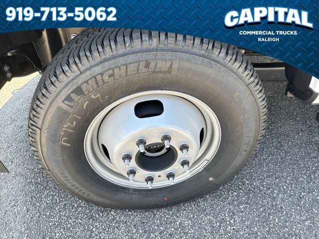 New 2026 Ford F350 XL w/ XL Chrome Package AWD/4WD image 13