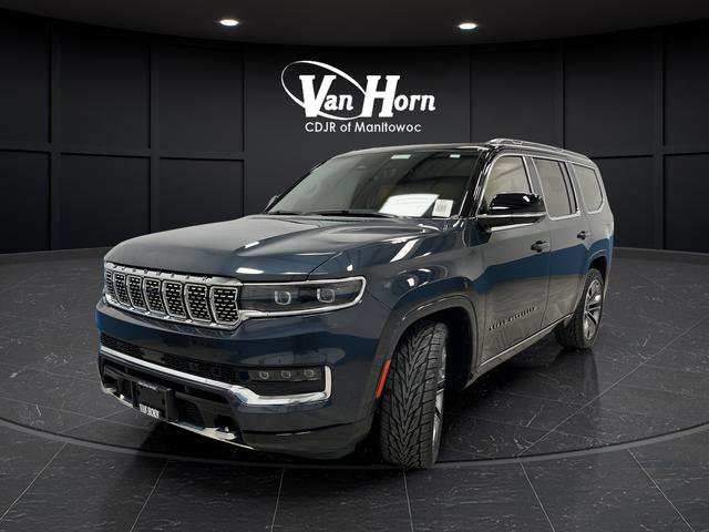 Used 2024 Jeep Grand Wagoneer Series III w/ HD Trailer Tow Package AWD/4WD image 7