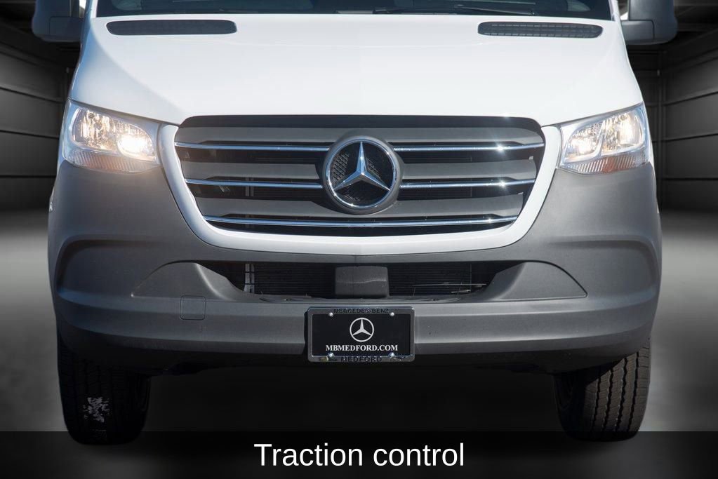 Used 2025 Mercedes-Benz Sprinter 2500 image 16