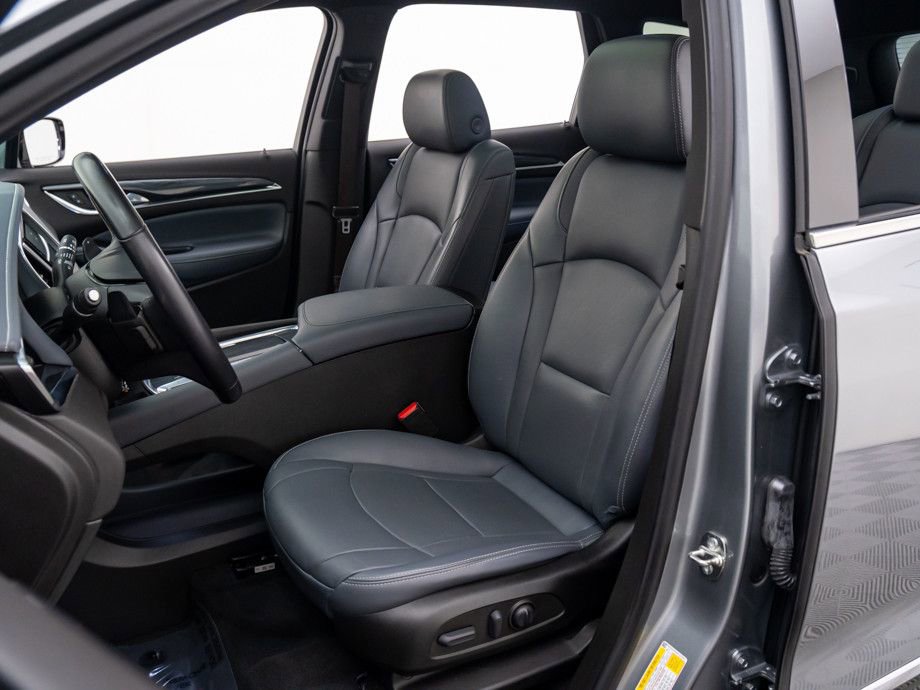 Used 2023 Buick Enclave Essence w/ Experience Buick Package image 16