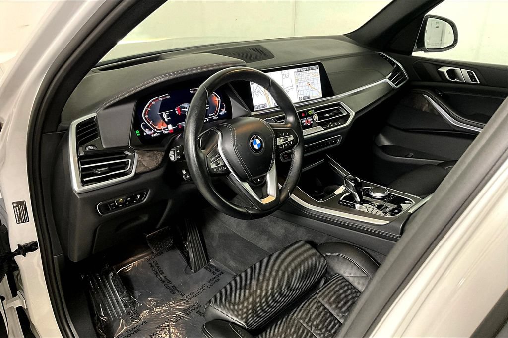 Used 2023 BMW X5 xDrive40i AWD/4WD image 13