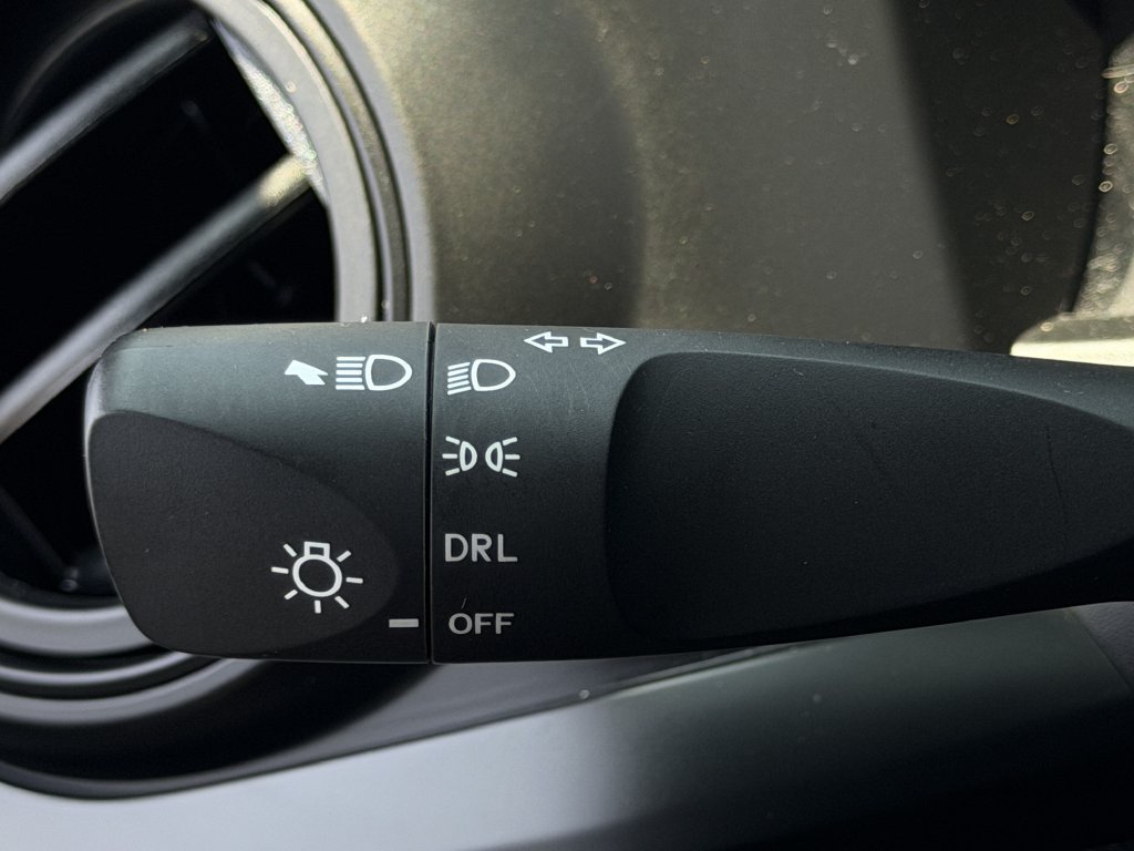 Used 2021 Toyota Tacoma SR w/ SR Convenience Package RWD image 22