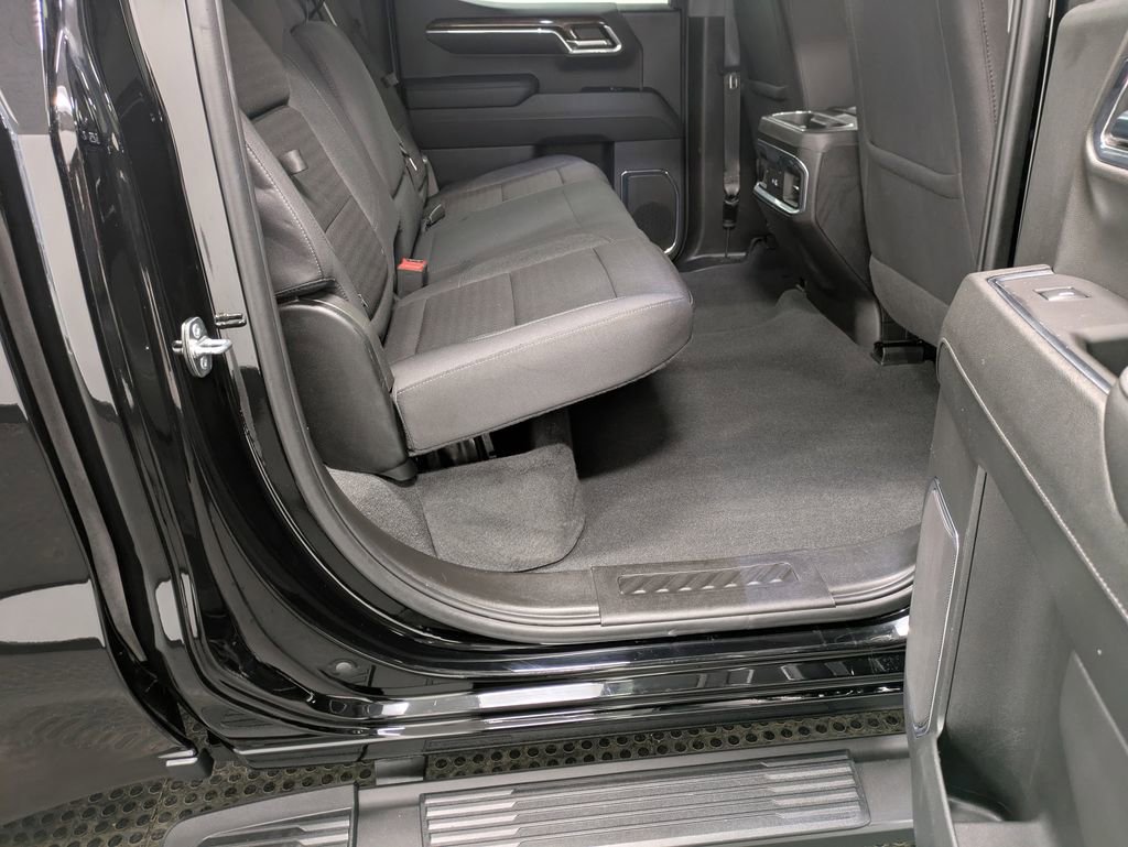 Used 2024 GMC Sierra 1500 Elevation w/ LPO, Elevation Black Package image 27