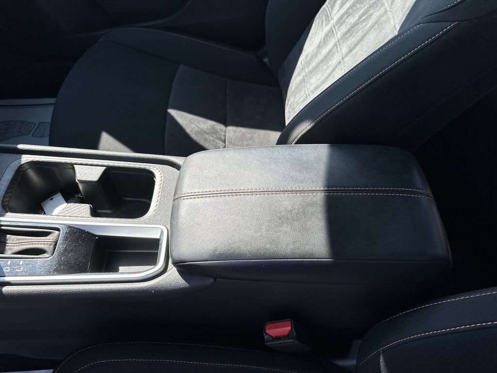 Used 2023 Nissan Sentra SR w/ Electronics Package FWD image 26