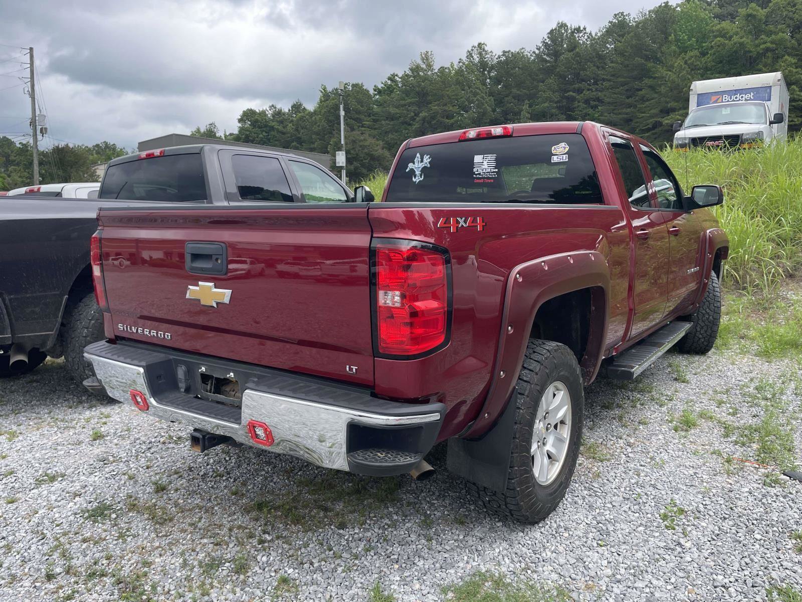 Used 2018 Chevrolet Silverado 1500 LT w/ All Star Edition AWD/4WD image 11