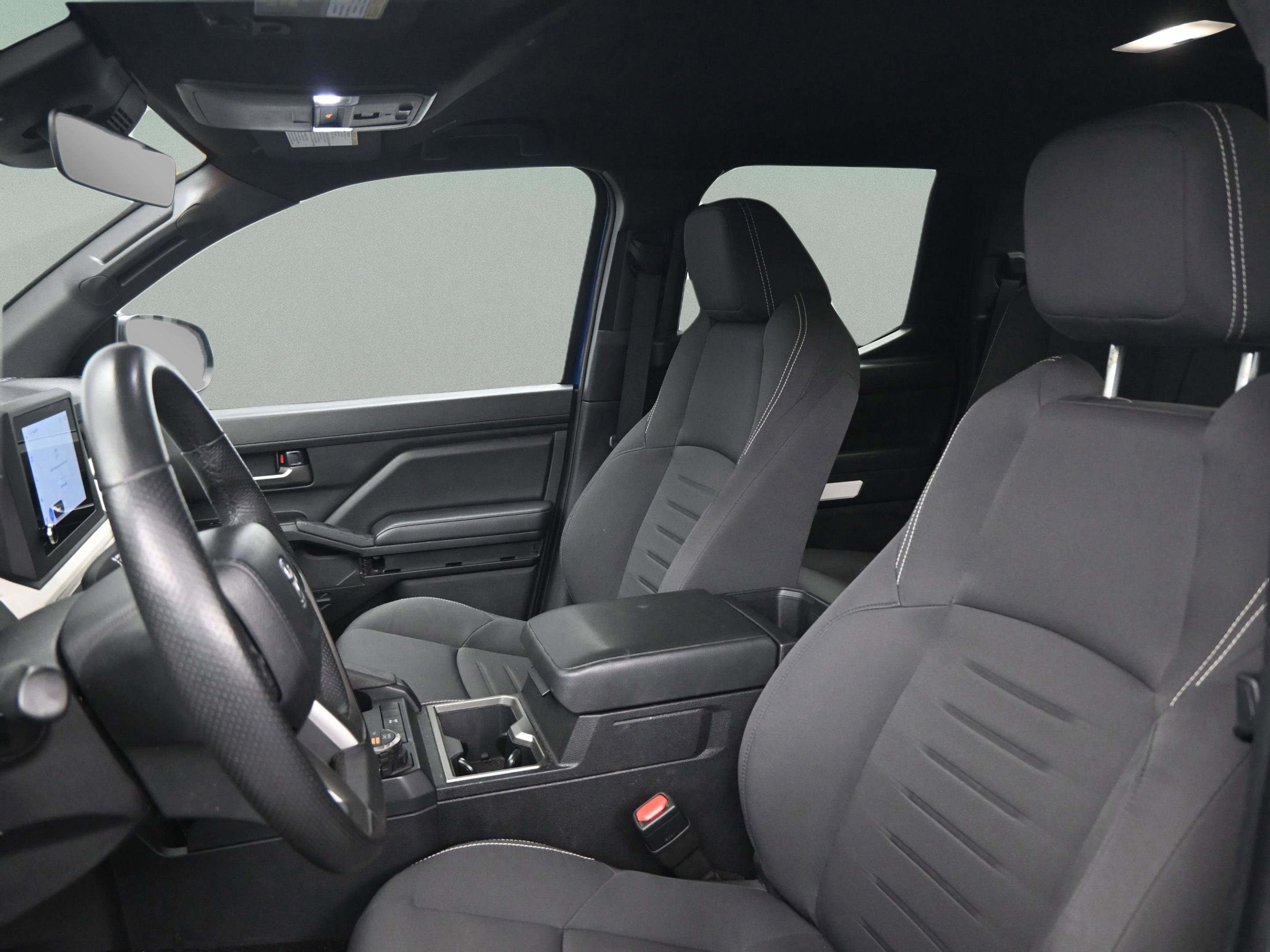 Certified 2024 Toyota Tacoma TRD Off-Road image 32