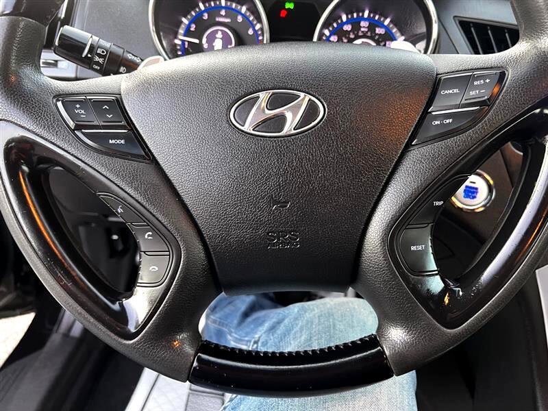 Used 2013 Hyundai Sonata SE image 22