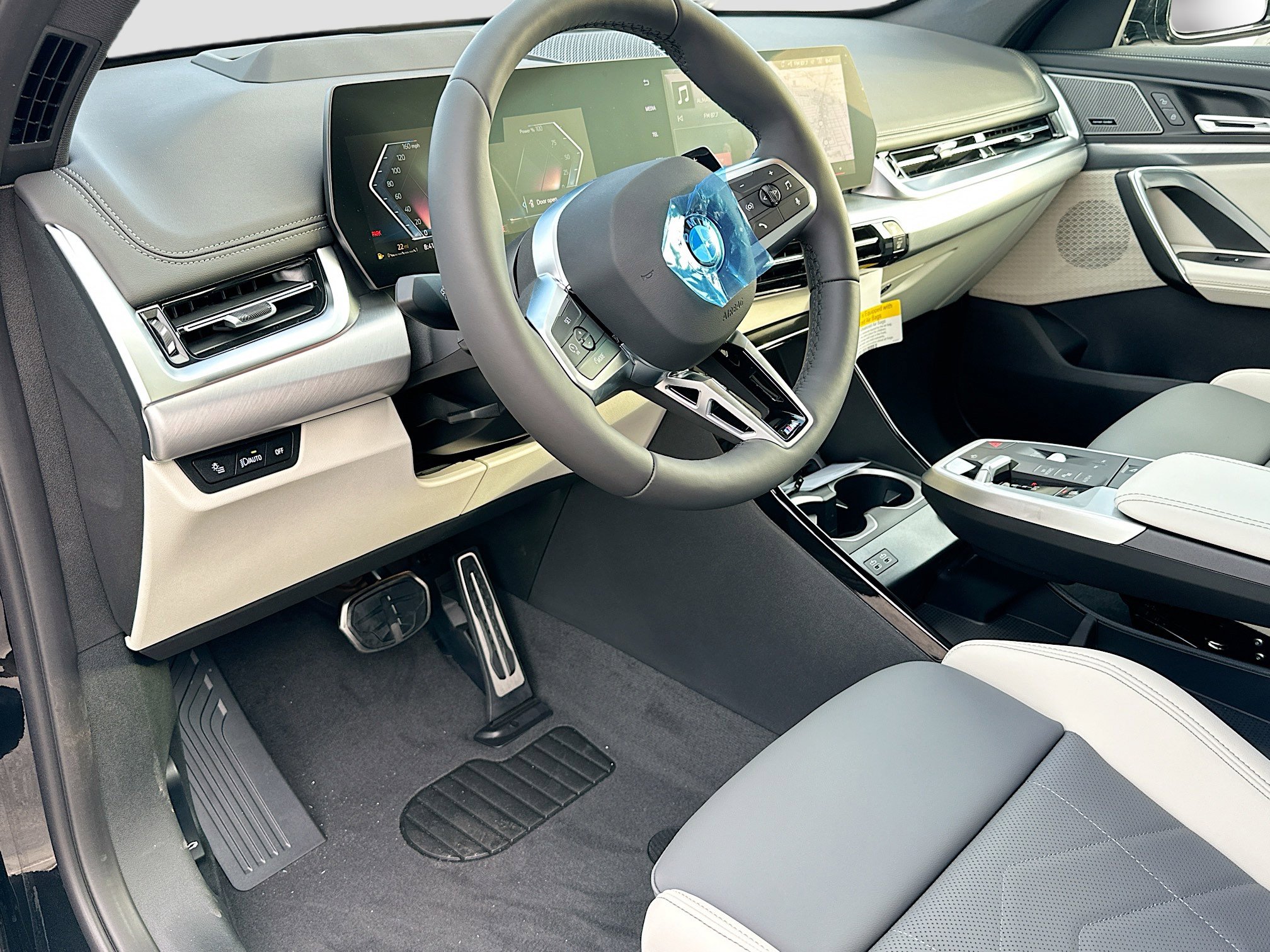 New 2026 BMW X1 xDrive28i w/ Technology Package image 7