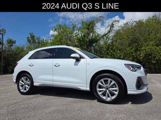 Used 2024 Audi Q3 2.0T Premium Plus w/ Premium Plus Package