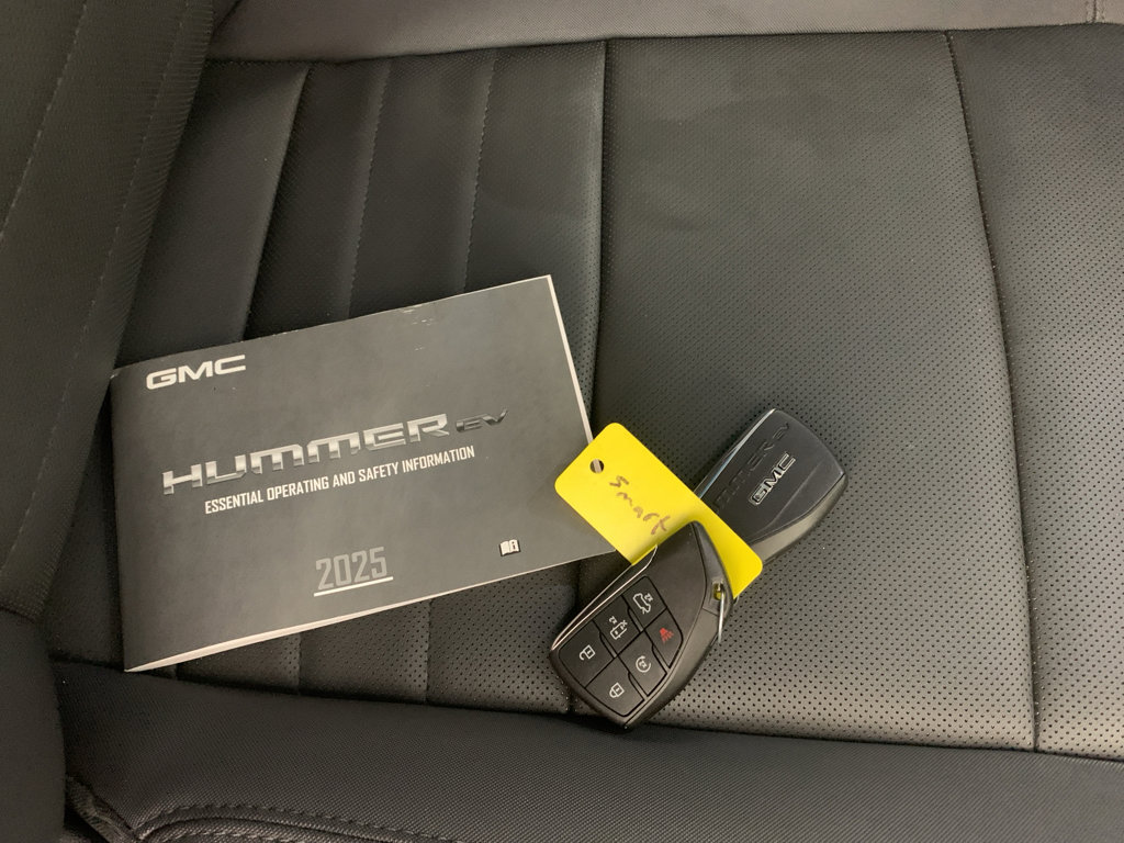 Used 2025 GMC Hummer EV 2X w/ LPO, Sport Package image 47