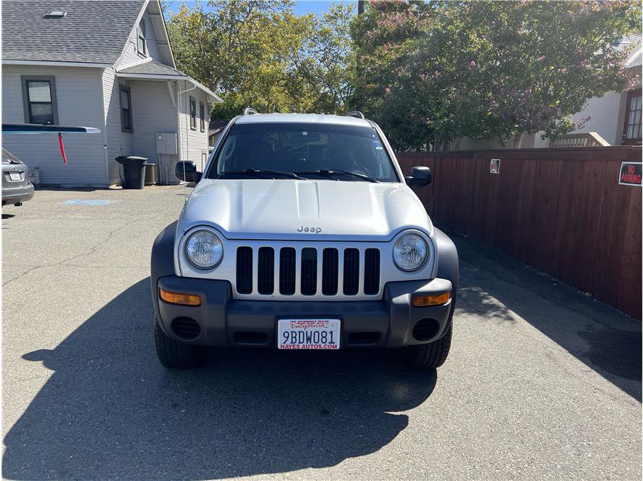 Used 2004 Jeep Liberty Sport w/ PWR Convenience Group AWD/4WD image 2
