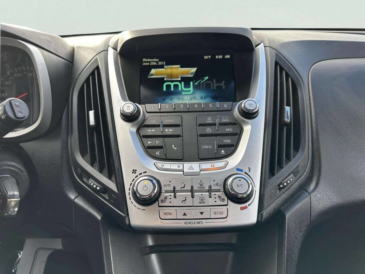 Used 2013 Chevrolet Equinox LTZ FWD image 28