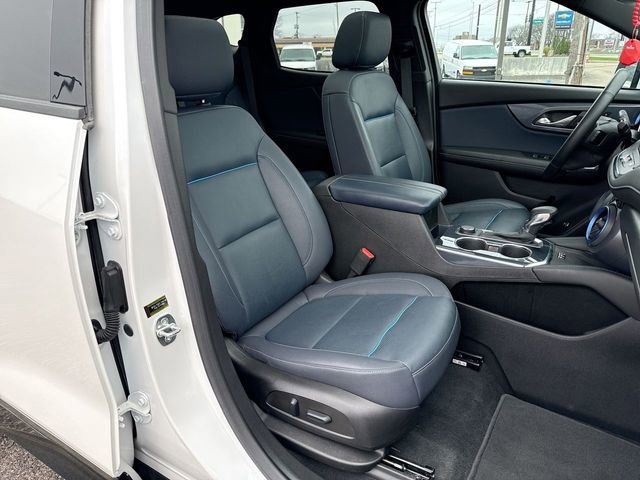 Used 2023 Chevrolet Blazer RS w/ Enhanced Convenience Package image 25
