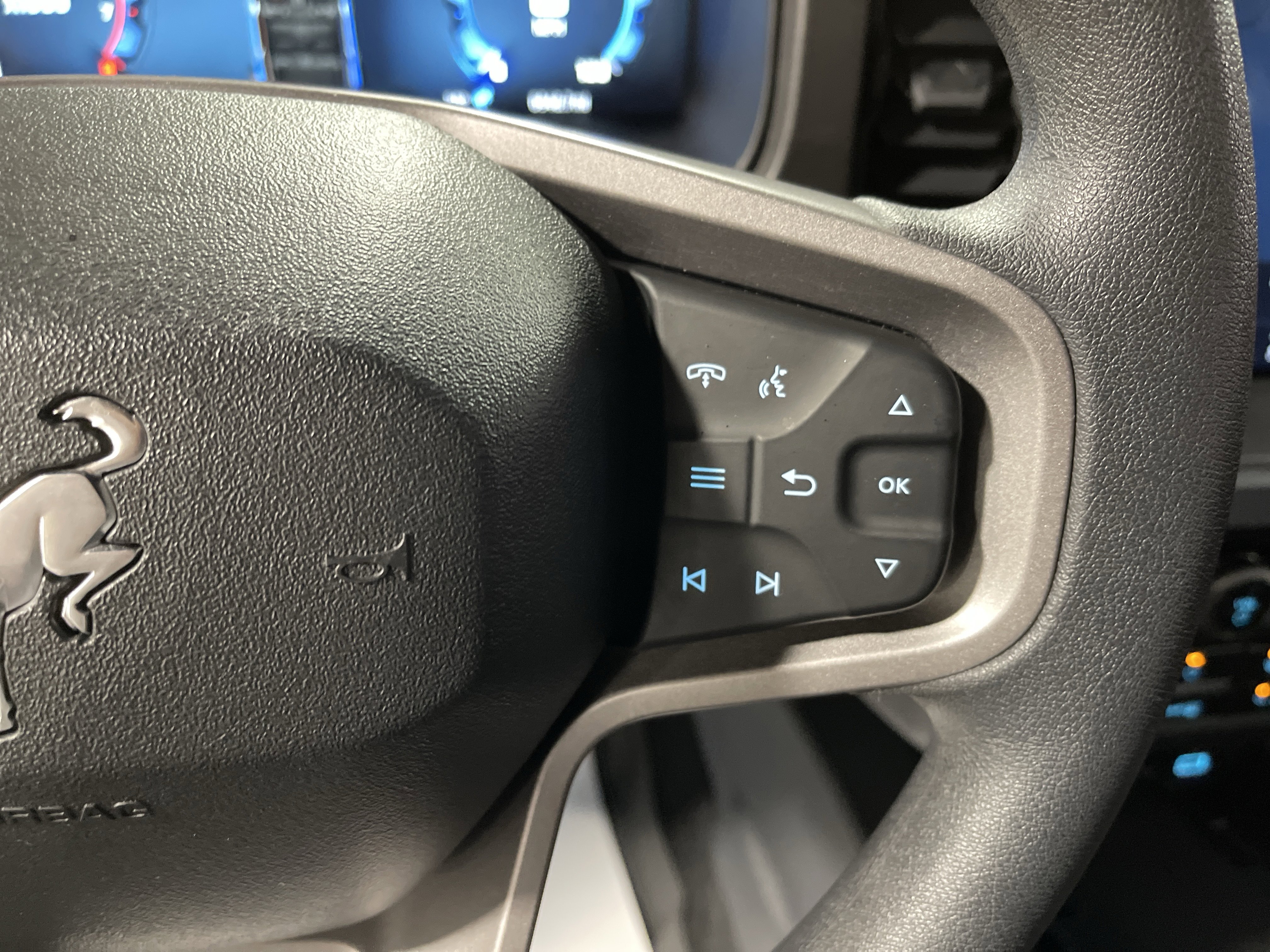 Used 2025 Ford Bronco 4-Door image 18