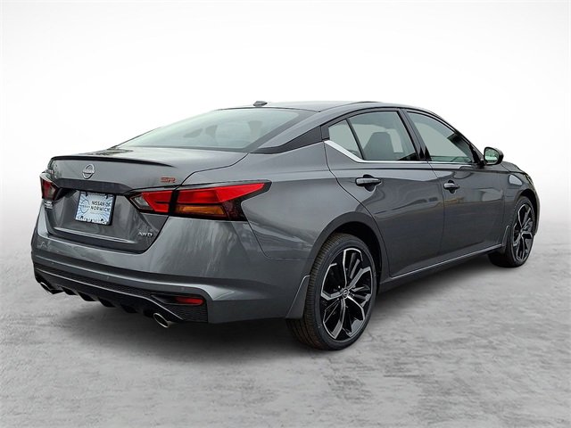 New 2025 Nissan Altima 2.5 SR image 4