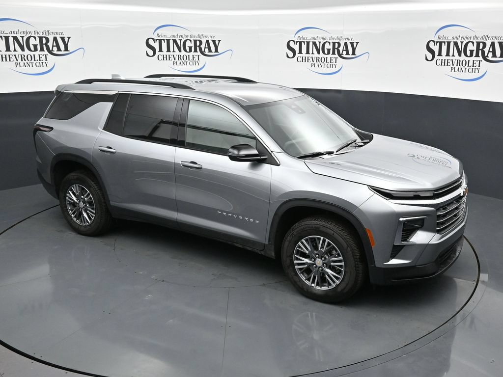 Used 2026 Chevrolet Traverse LT AWD/4WD image 21