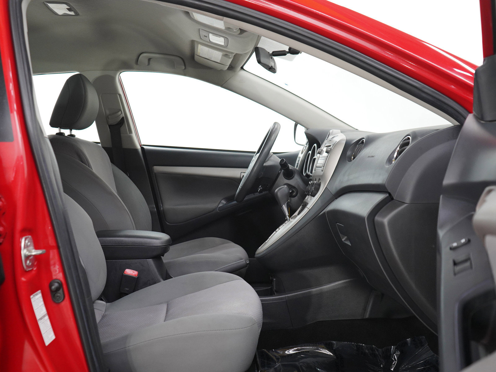 Used 2010 Toyota Matrix S AWD/4WD image 11
