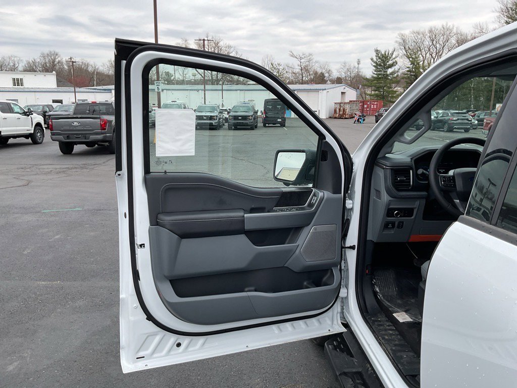 New 2025 Ford F150 Lightning Flash image 16