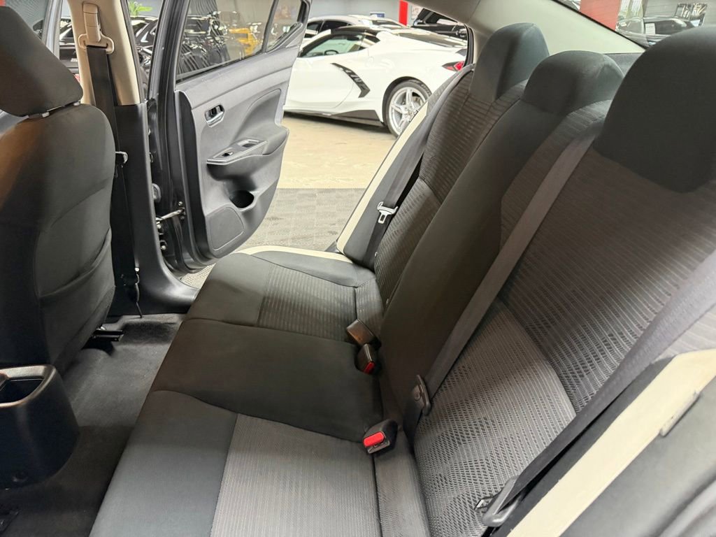 Used 2021 Nissan Versa SV FWD image 37
