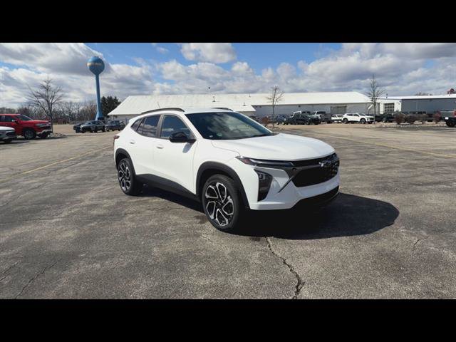 Used 2024 Chevrolet Trax RS image 25