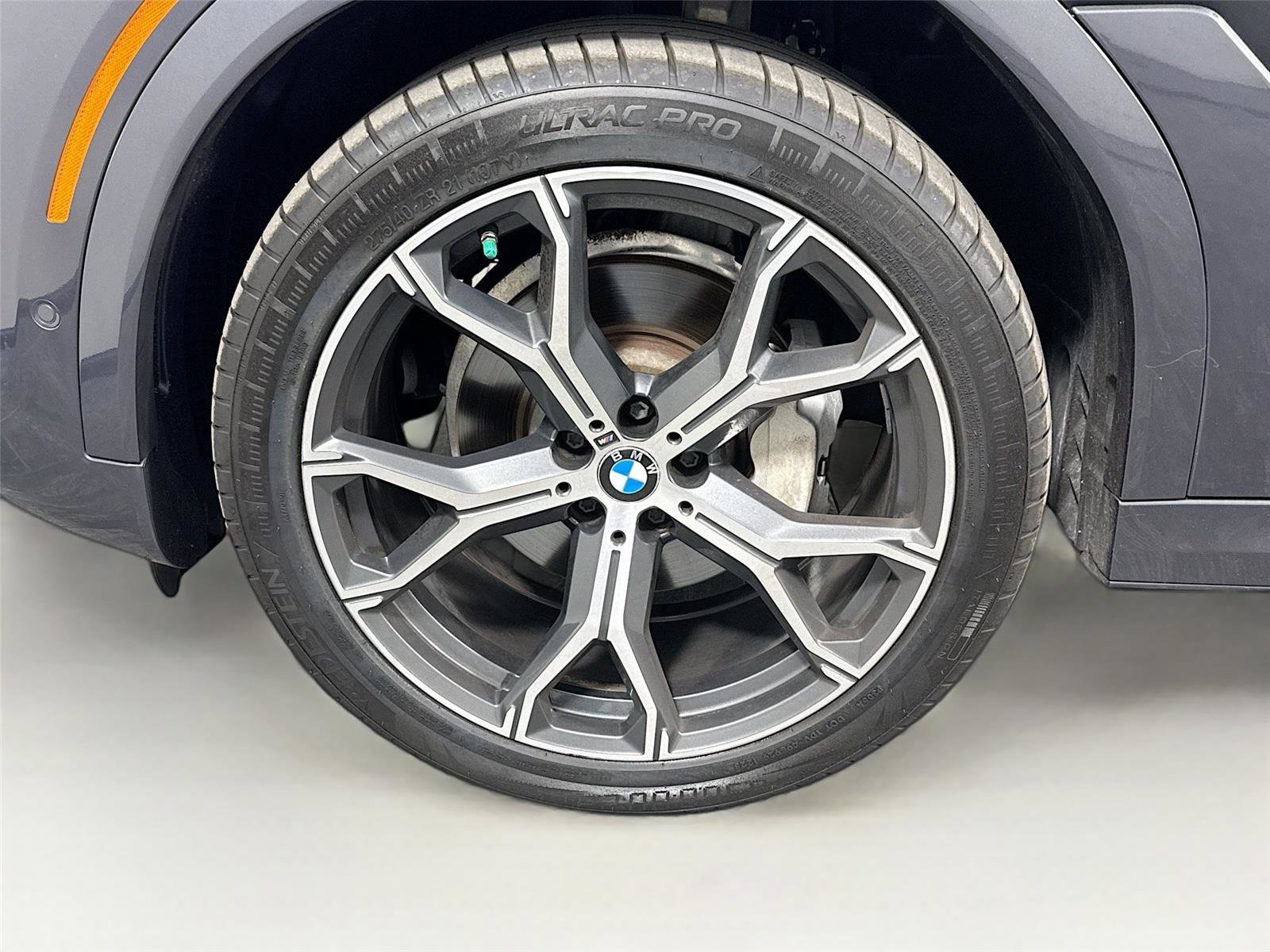 Used 2020 BMW X6 xDrive40i w/ M Sport Package AWD/4WD image 34