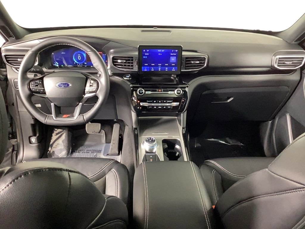 Used 2024 Ford Explorer ST image 20