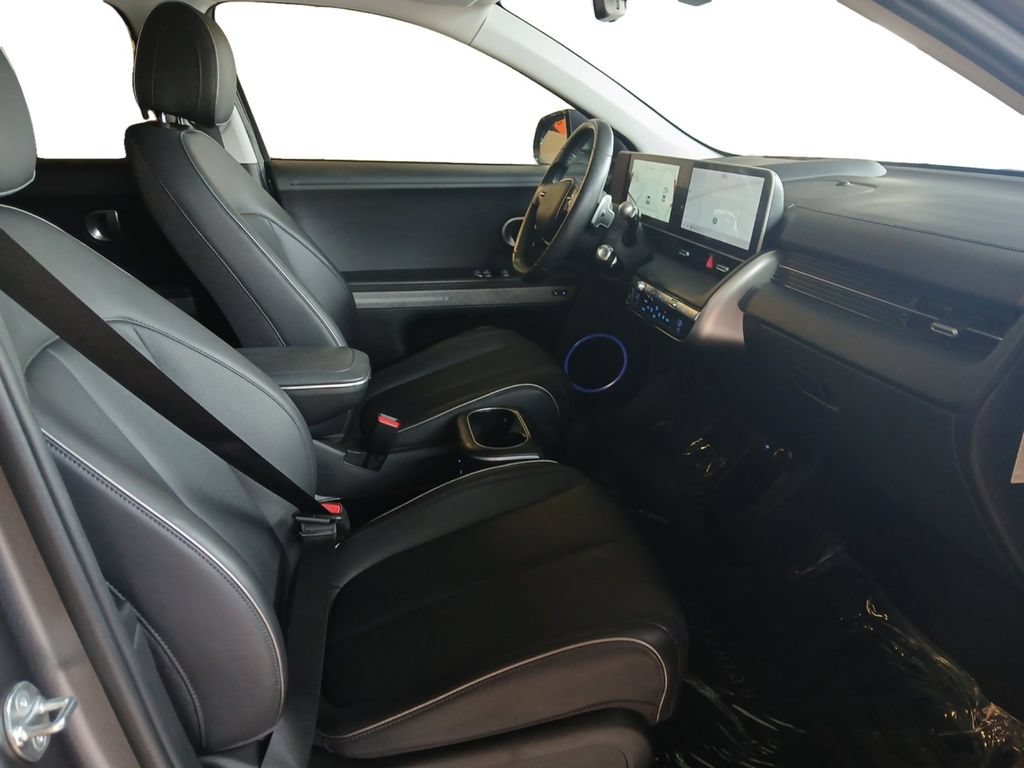 Used 2023 Hyundai Ioniq 5 Limited w/ Cargo Package RWD image 15