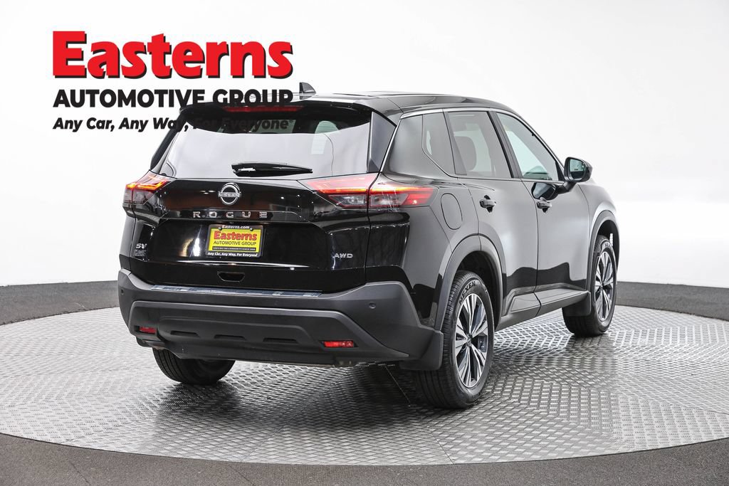 Used 2023 Nissan Rogue SV AWD/4WD image 5