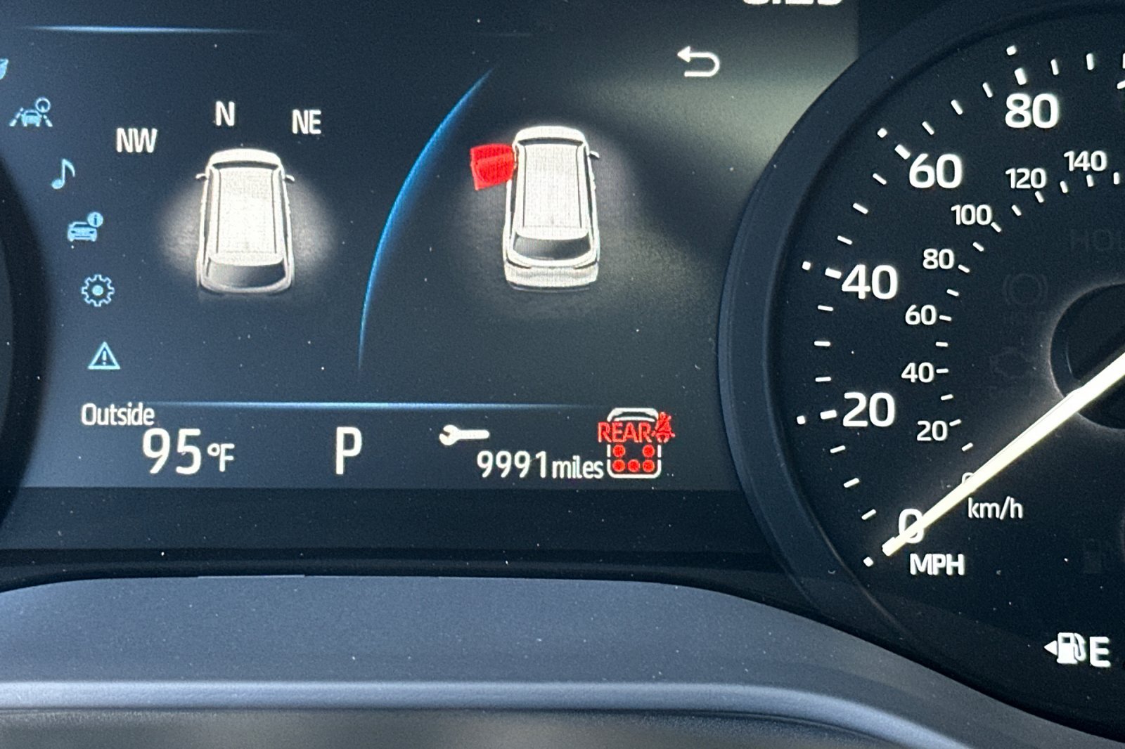 New 2026 Toyota Sienna XLE AWD/4WD image 24