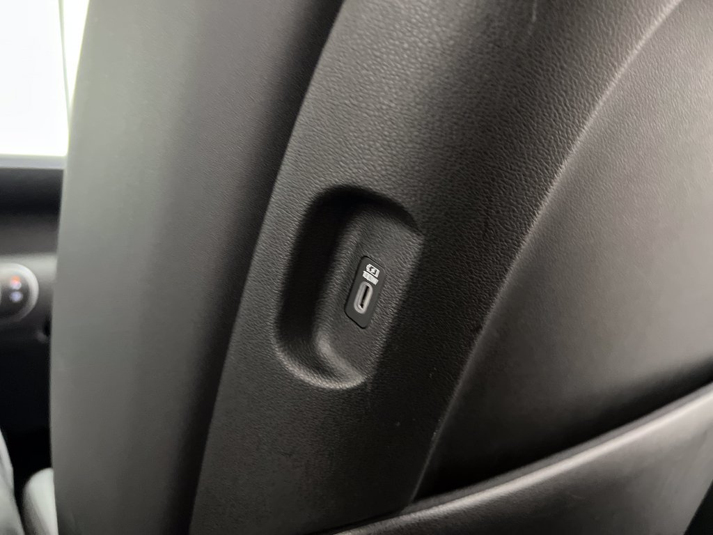 Used 2026 Hyundai Palisade SEL FWD image 30