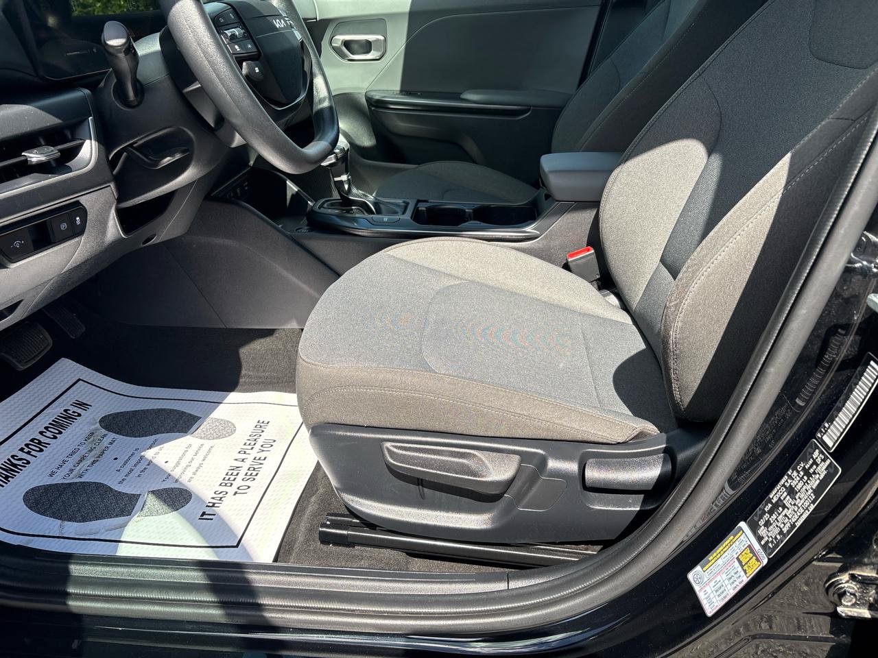 Used 2025 Kia K4 FWD image 15