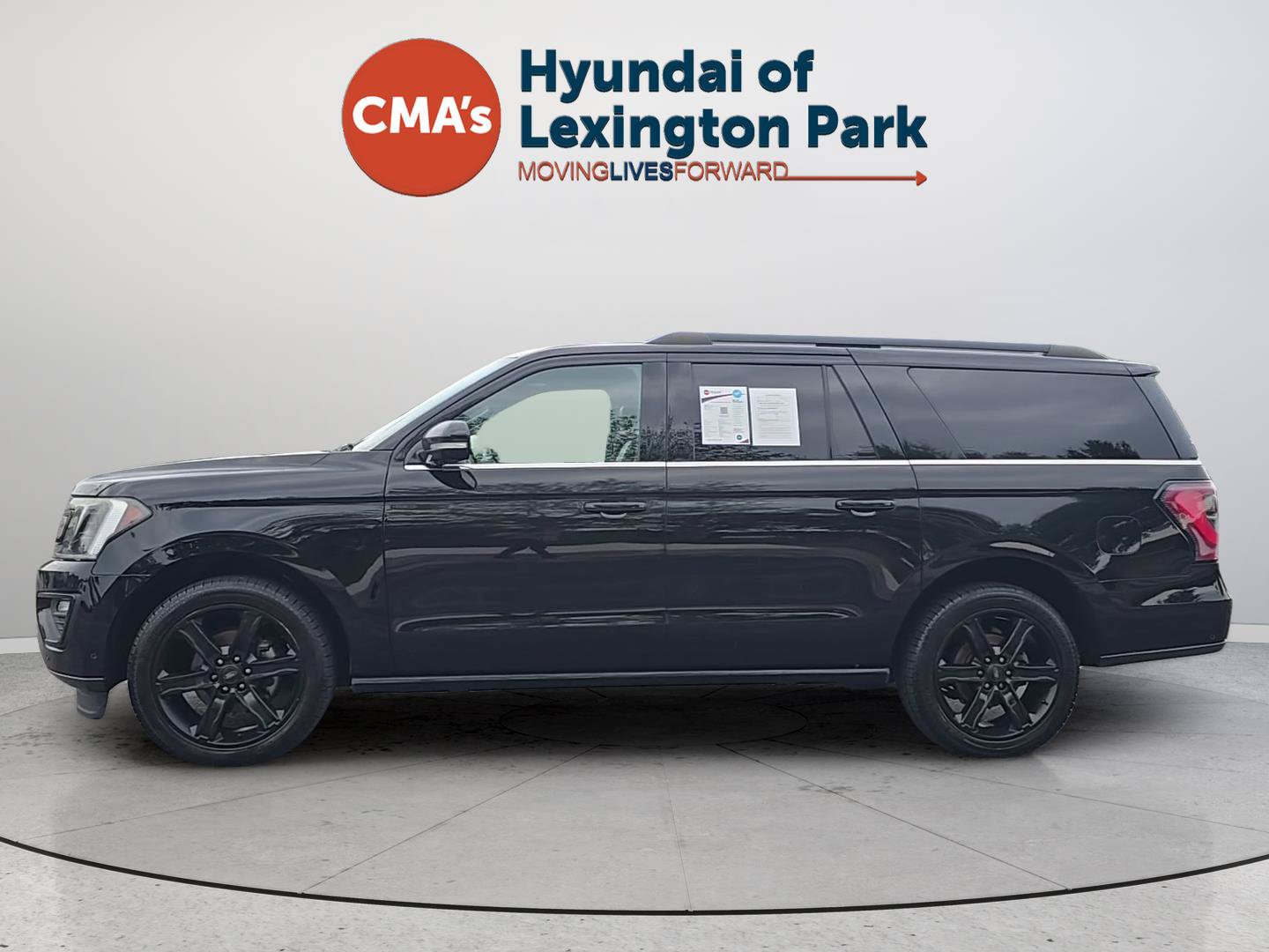 Used 2019 Ford Expedition Max Limited w/ Equipment Group 303A RWD image 2