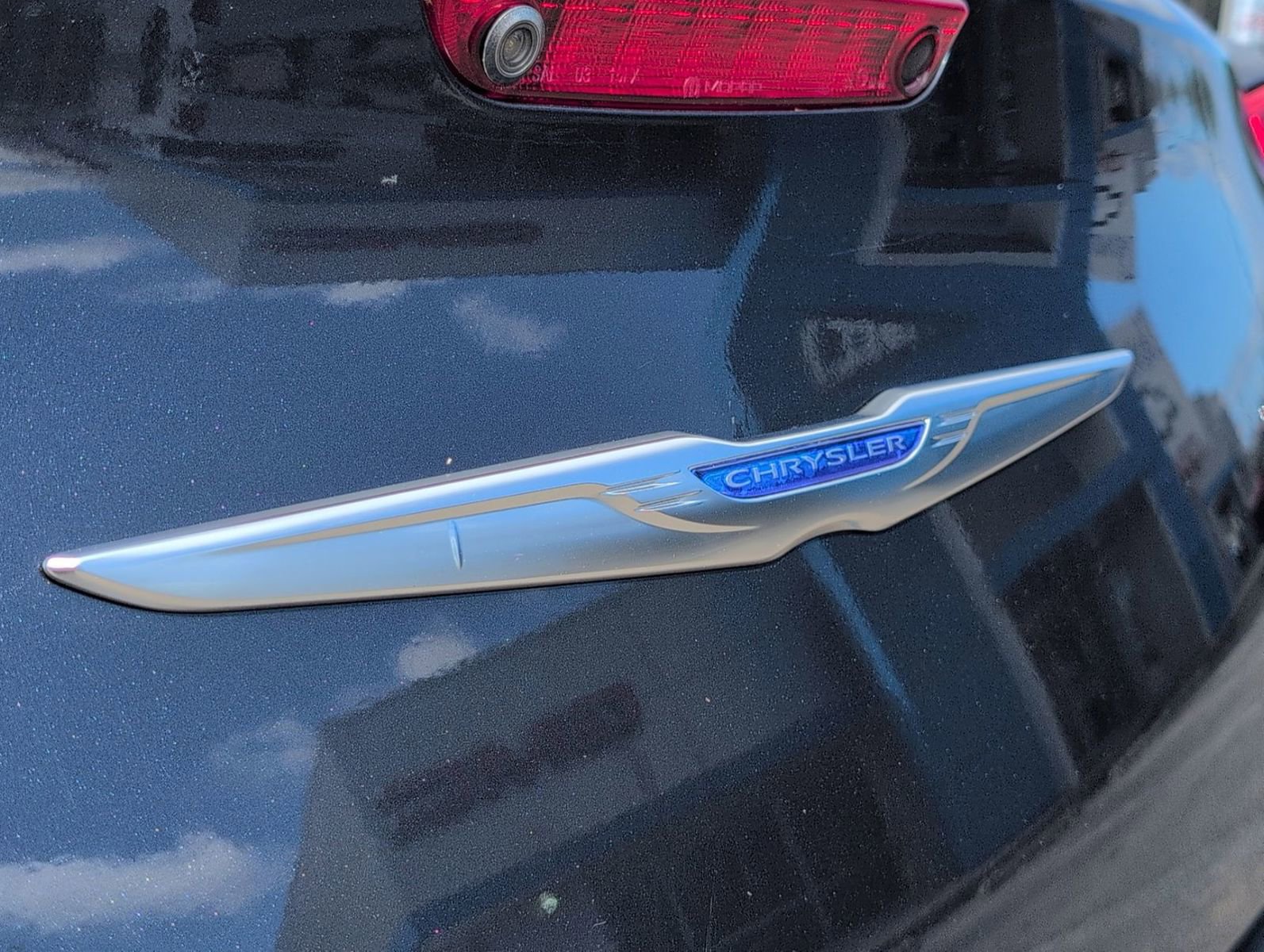 Used 2019 Chrysler 300 Limited image 10