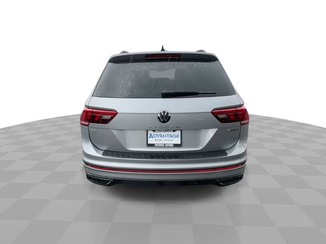 Used 2023 Volkswagen Tiguan SE R-Line AWD/4WD image 7