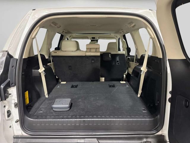 Certified 2023 Lexus GX 460 Premium w/ Premium Package AWD/4WD image 32