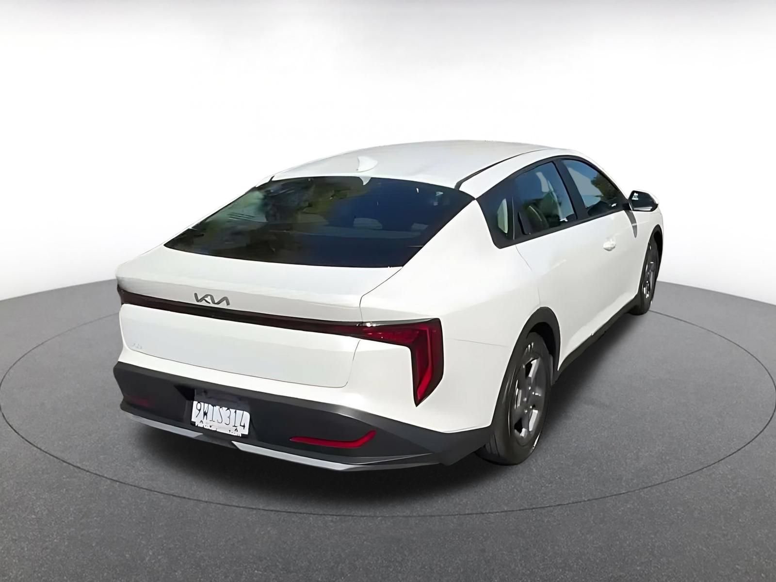 Used 2026 Kia K4 FWD image 13