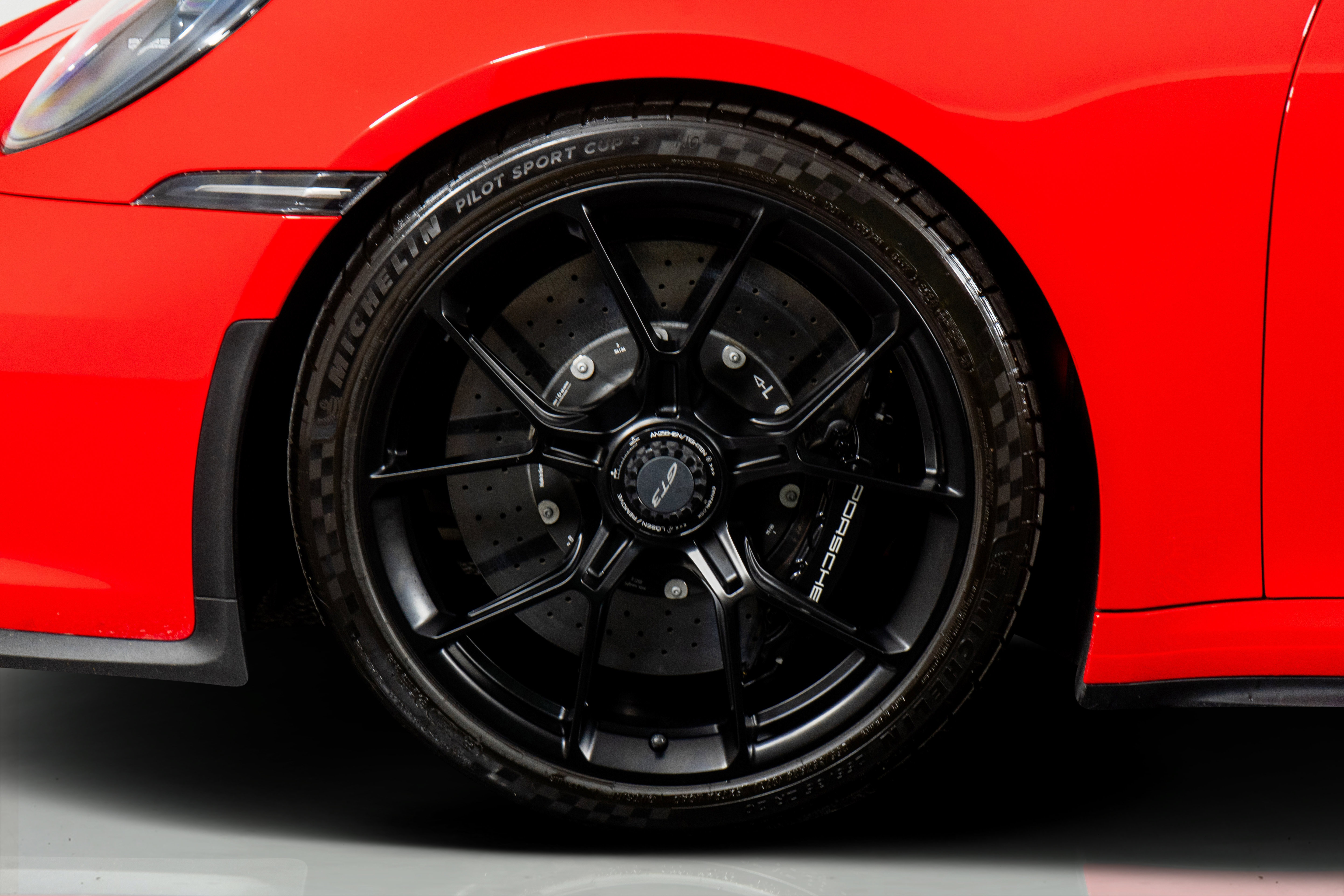 Used 2024 Porsche 911 GT3 RWD image 18